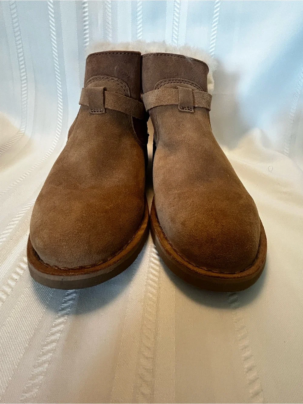 UGG Elisa Ankle Boots Chestnut Brown Suede Shesrling Womens 7.5 Buckle Strap